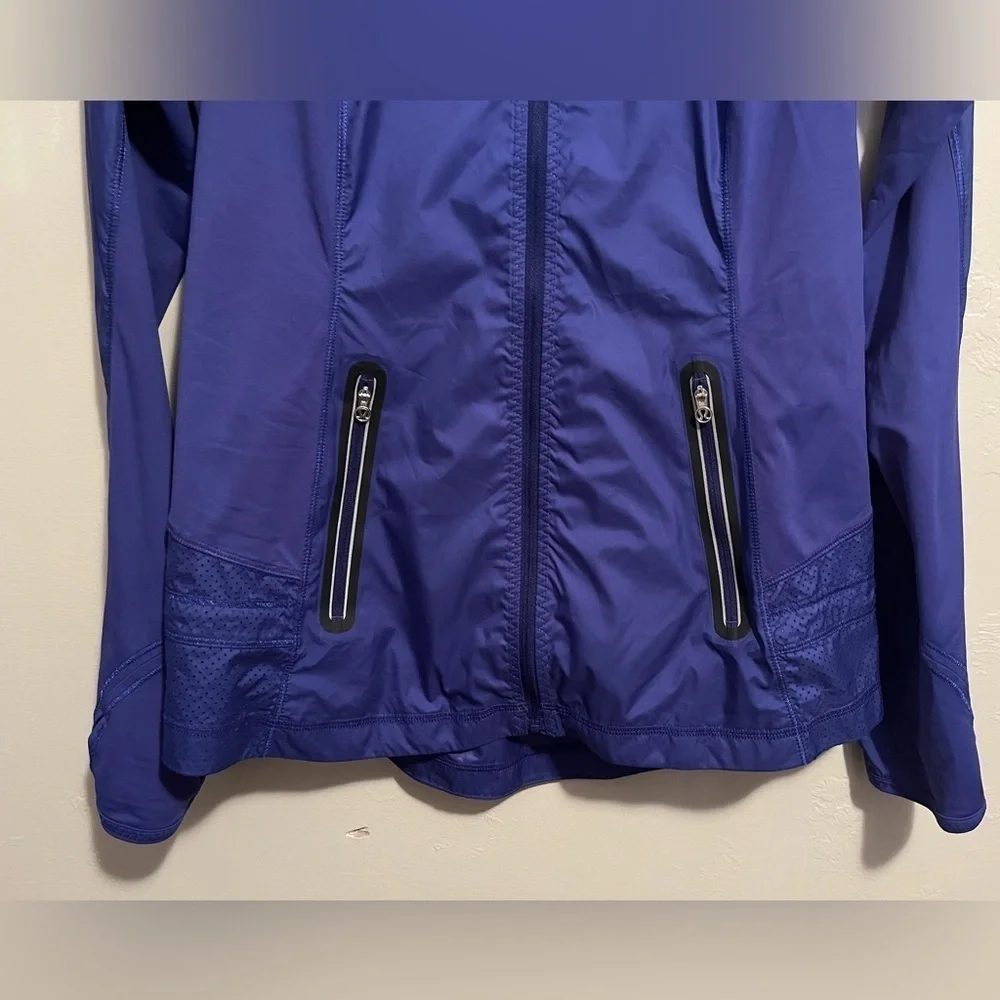 Lululemon Nothin' But Run Blue Jacket Lightweight Water Repellent Women's Size 6